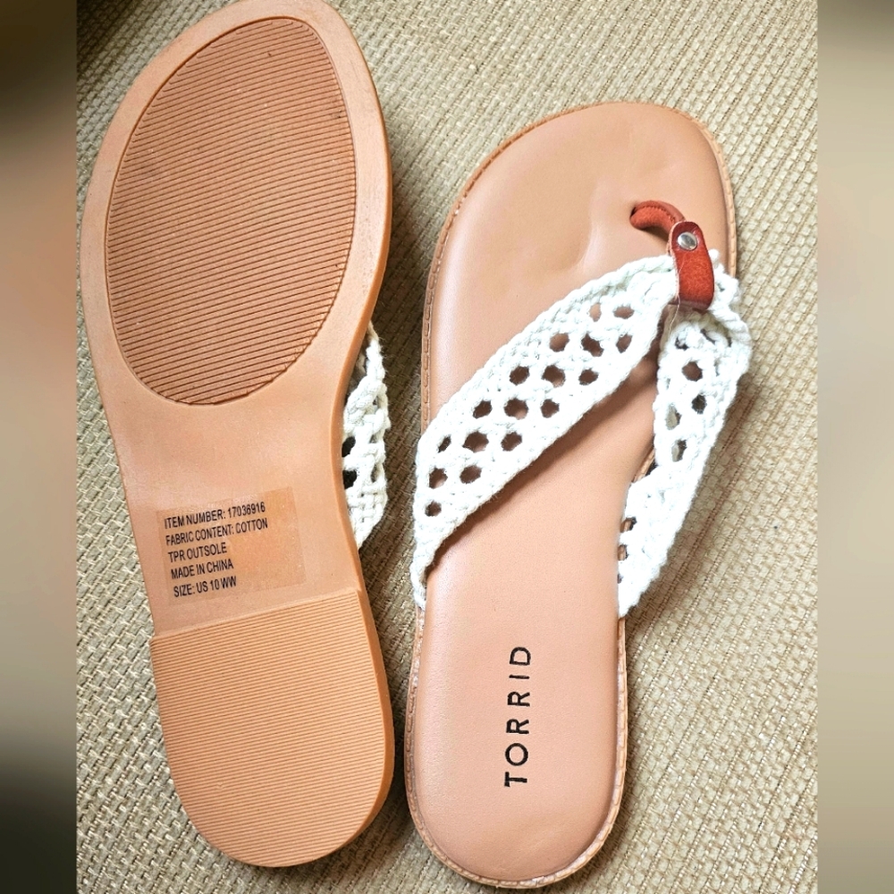 Torrid Boho Crochet Flip Flop Sandals 10ww